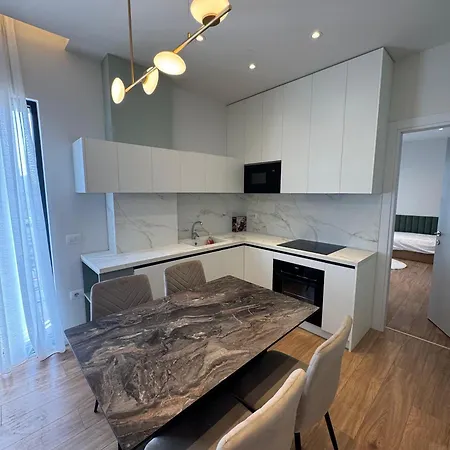 Skyview Luxury 12th Floor Panorama, Center Apartman *
