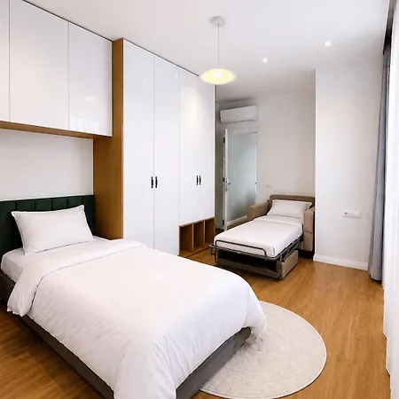 Apartamento Skyview Luxury 12th Floor Panorama, Center Tirana