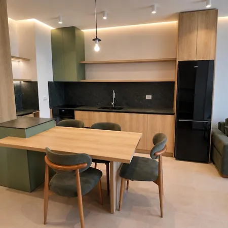 Skyview Luxury 12th Floor Panorama, Center Apartman